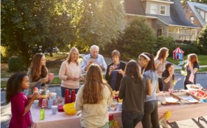 Sprachförderung mit Verwandten und Bekannten