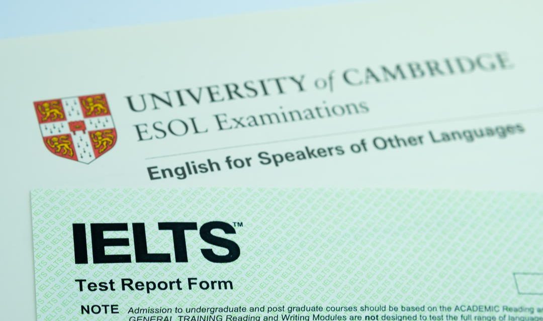 Englisch-Zertifikate im Vergleich: Cambridge, TOEFL oder IELTS?