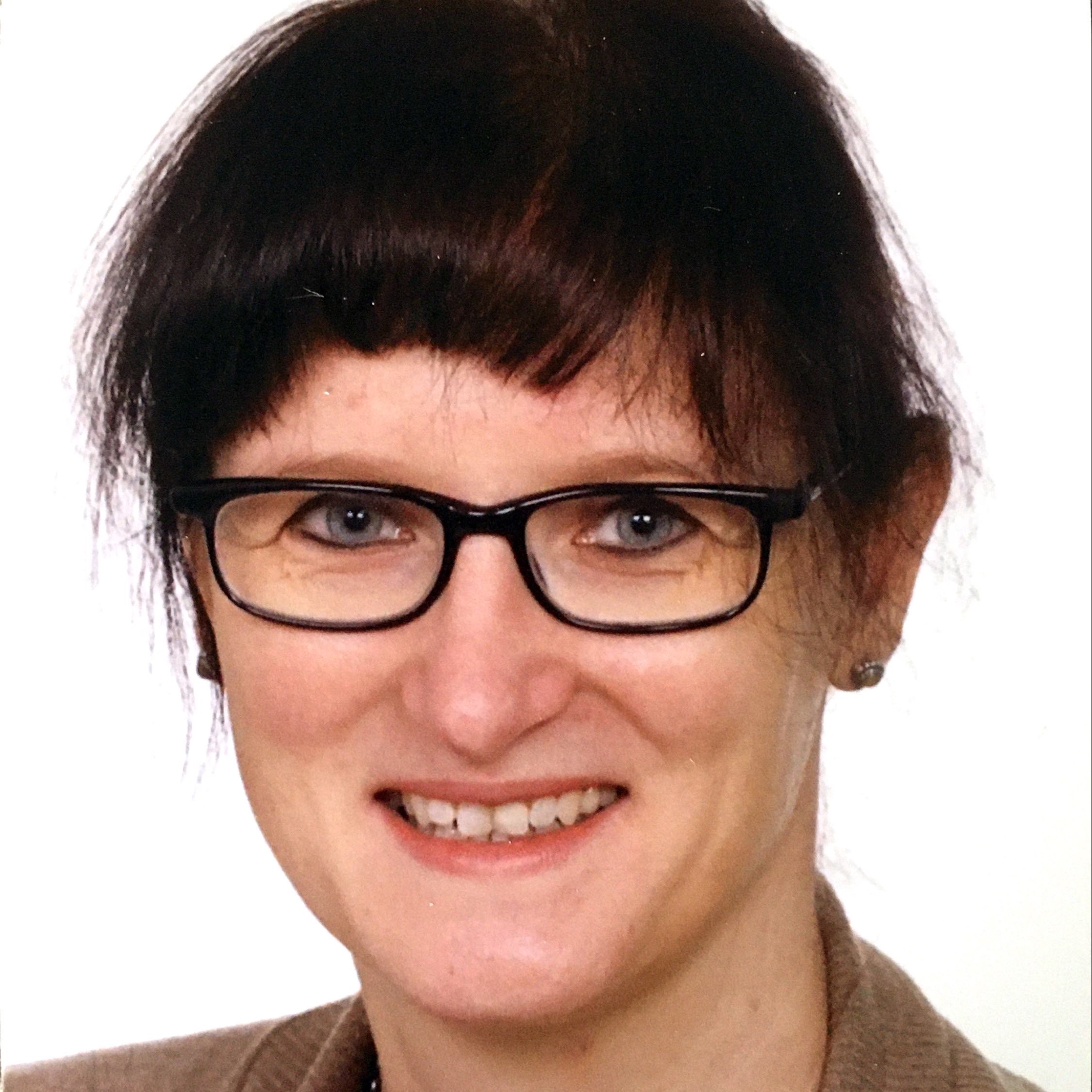 Dr. Martina Sobel