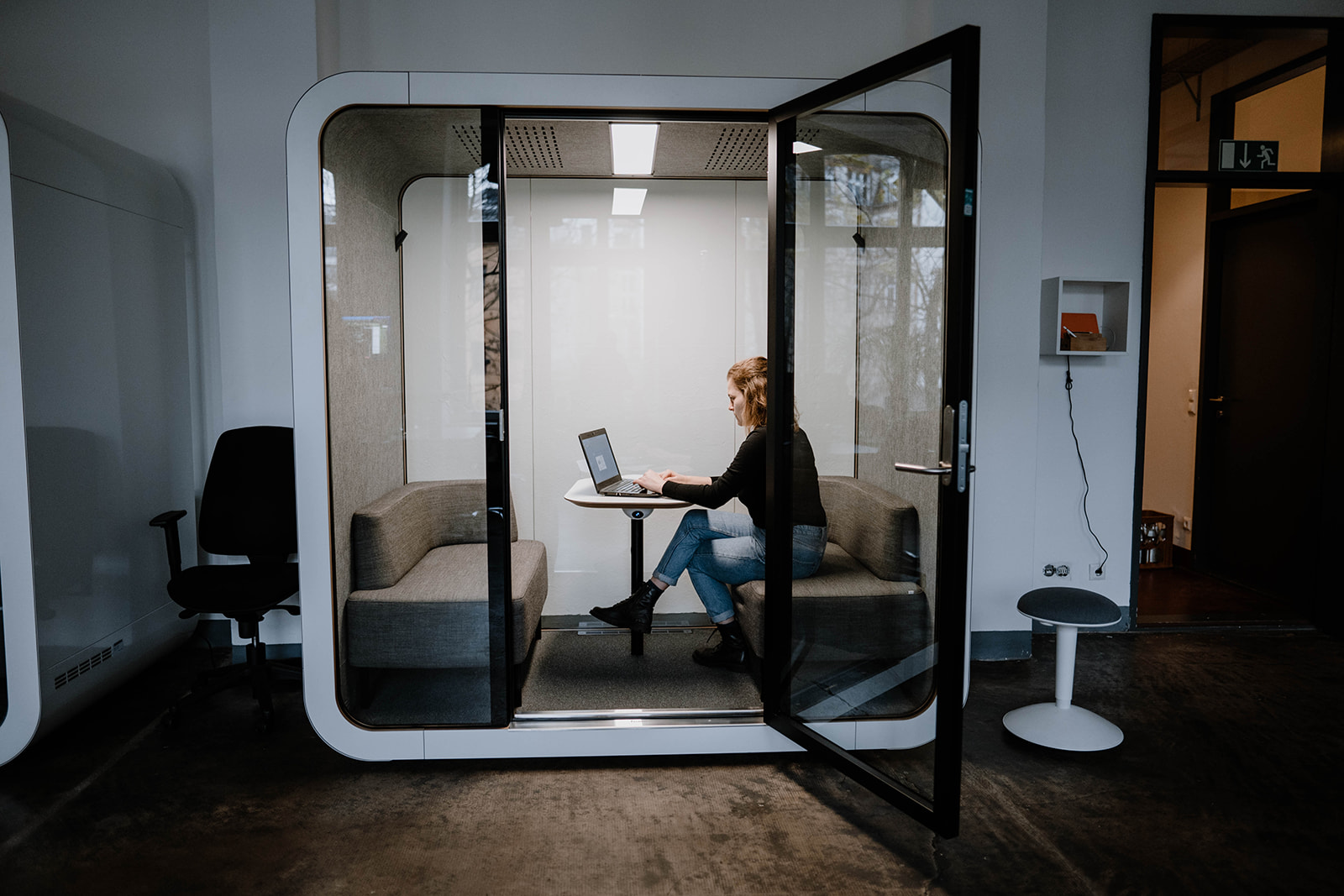 Telefonbox für ungestörte Gespräche